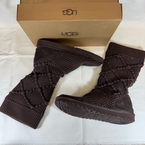 UGG Classic Cardy Brown Argyle Knit Sweater Boots size 8 with Box - Picture 5 of 12